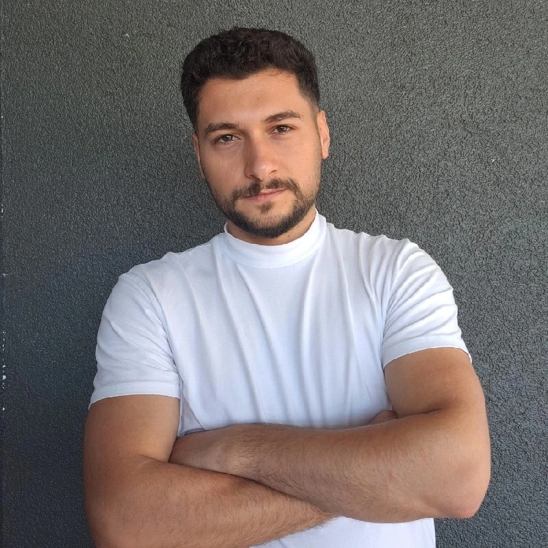 onur tutuş